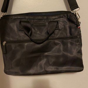Tommy Hilfiger Men's Black Camo Messenger  bag